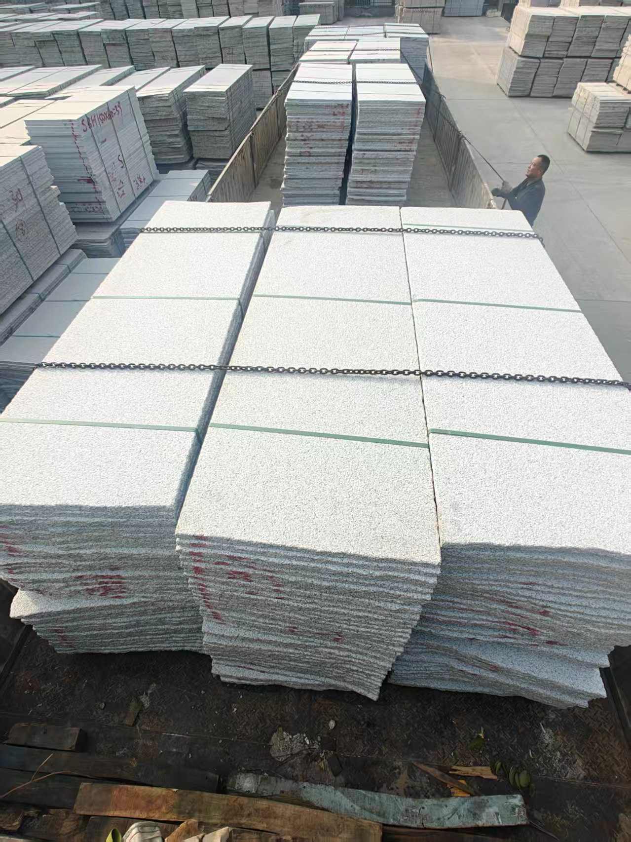 汕头芝麻白毛板，石材毛板