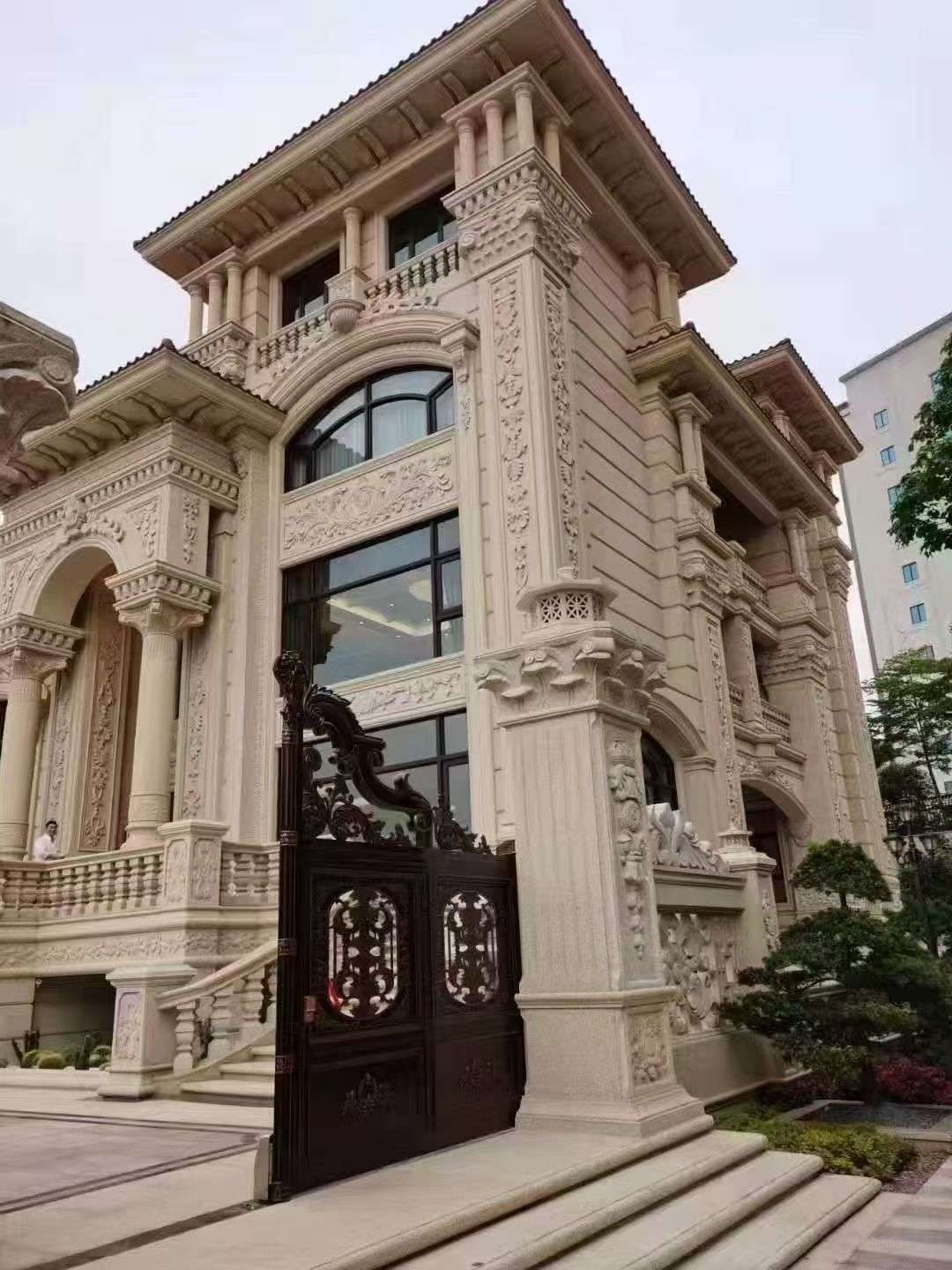 汕头黄金麻别墅外墙异形定制