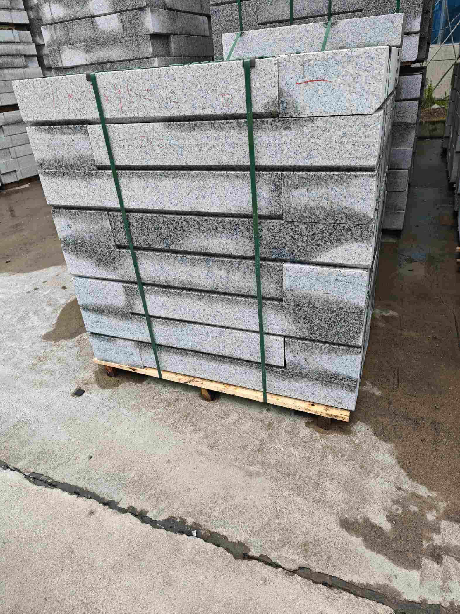 汕头芙蓉白路牙石，马路牙子