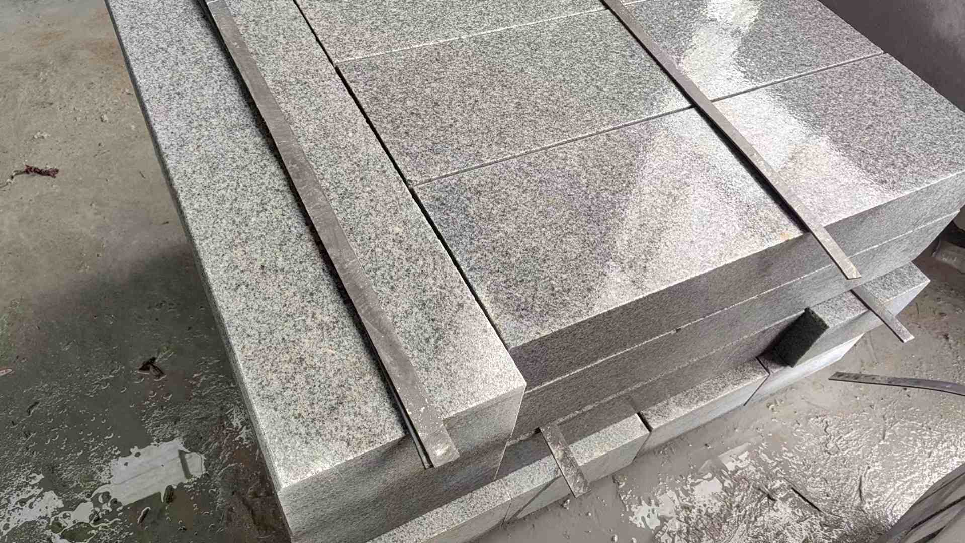 汕头芝麻灰 芝麻白 路牙石 路侧石 马路牙子